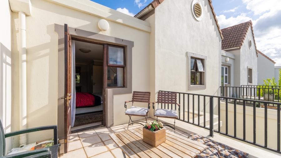 2 Bedroom Property for Sale in Boschenmeer Golf Country Estate Western Cape